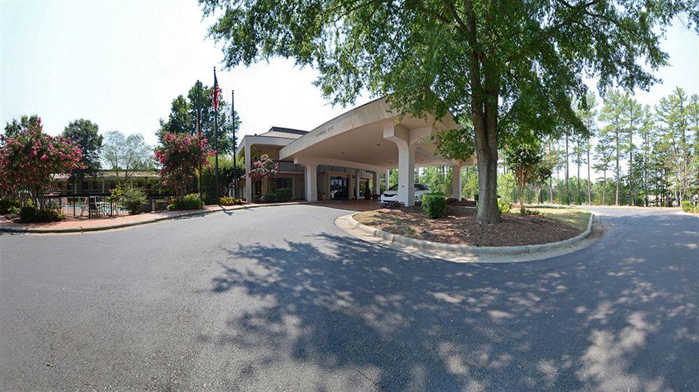 Hampton Inn Chapel Hill Extérieur photo